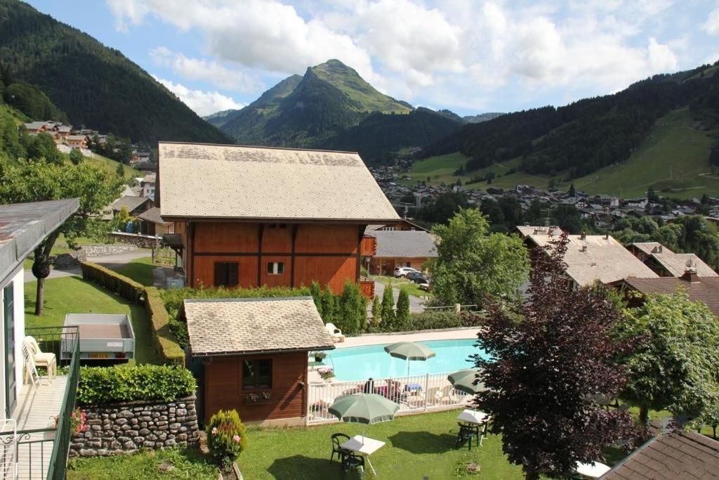 Julianna , Avec Services Appartement *